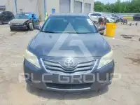 2011 Toyota CAMRY фото