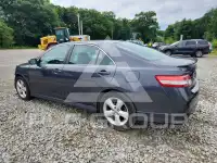 2011 Toyota CAMRY фото
