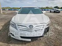 2011 Toyota CAMRY фото