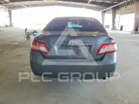 2011 Toyota CAMRY фото