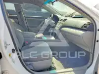 2011 Toyota CAMRY фото