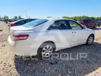 2011 Toyota CAMRY фото