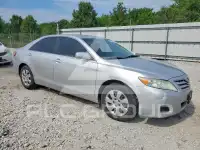 2011 Toyota CAMRY фото