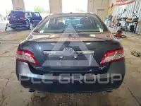 2011 Toyota CAMRY фото
