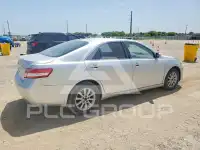 2011 Toyota CAMRY фото