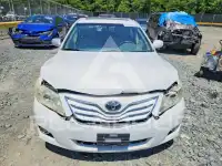 2011 Toyota CAMRY фото