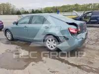 2011 Toyota CAMRY фото