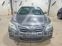 2011 Toyota CAMRY фото