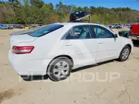 2011 Toyota CAMRY фото