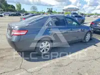 2011 Toyota CAMRY фото