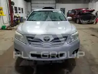 2011 Toyota CAMRY фото