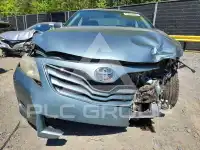 2011 Toyota CAMRY фото