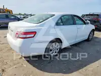 2011 Toyota CAMRY фото