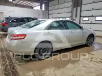 2011 Toyota CAMRY фото