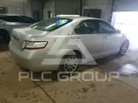 2011 Toyota CAMRY фото