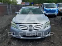 2011 Toyota CAMRY фото