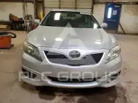 2011 Toyota CAMRY фото