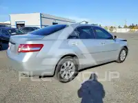 2011 Toyota CAMRY фото