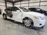 2011 Toyota CAMRY фото