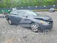 2011 Toyota CAMRY фото