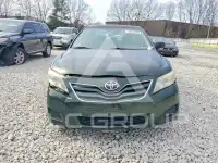 2011 Toyota CAMRY фото