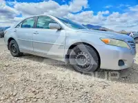 2011 Toyota CAMRY фото