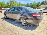 2011 Toyota CAMRY фото