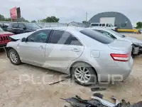 2011 Toyota CAMRY фото