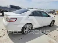2011 Toyota CAMRY фото