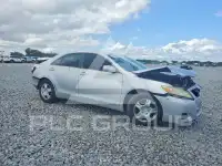 2011 Toyota CAMRY фото