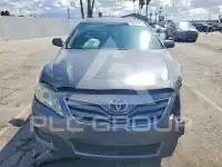 2011 Toyota CAMRY фото