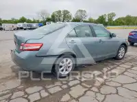 2011 Toyota CAMRY фото