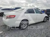 2011 Toyota CAMRY фото
