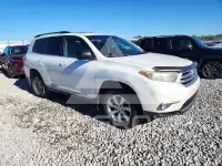 2011 Toyota Highlander фото