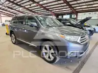 2011 Toyota Highlander фото
