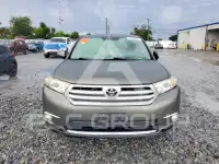 2011 Toyota Highlander photo