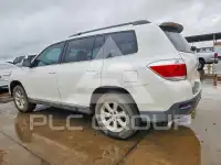 2011 Toyota Highlander photo