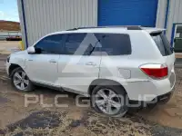 2011 Toyota Highlander photo