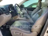 2011 Toyota Highlander photo