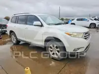 2011 Toyota Highlander photo