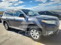 2011 Toyota Highlander фото