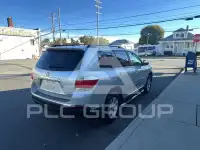 2011 Toyota Highlander фото