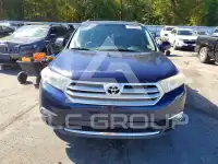 2011 Toyota Highlander фото