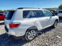 2011 Toyota Highlander фото