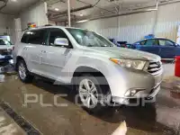 2011 Toyota Highlander фото