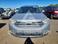 2011 Toyota Highlander photo