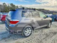 2011 Toyota Highlander фото