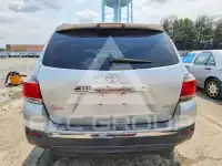 2011 Toyota Highlander photo