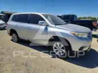2011 Toyota Highlander photo