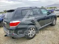 2011 Toyota Highlander фото